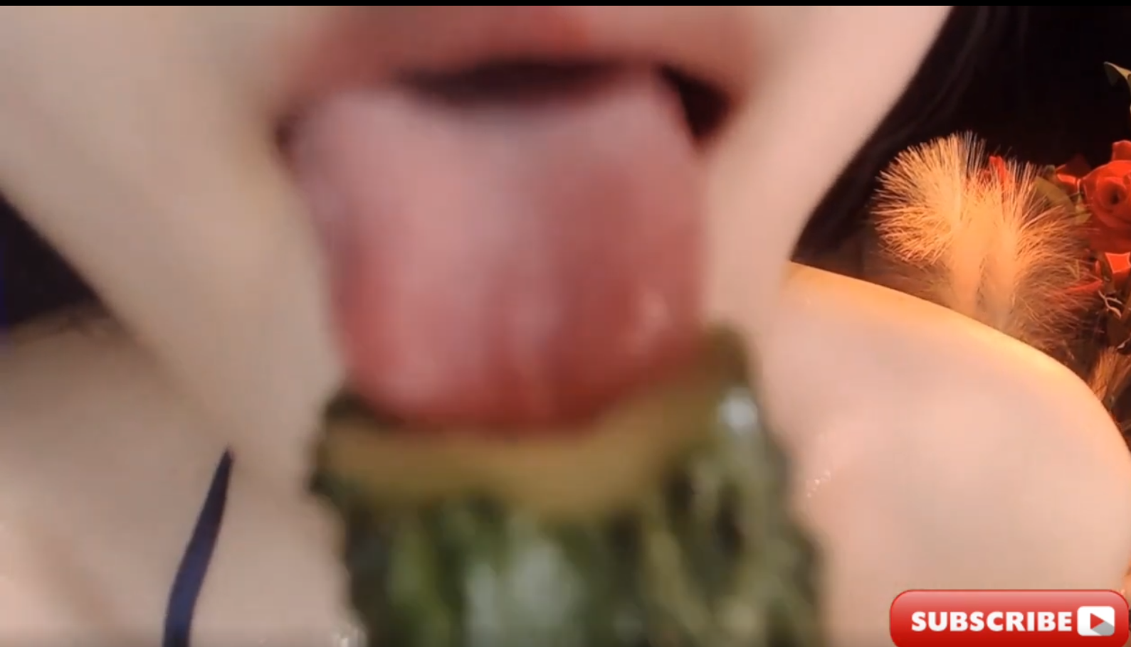 ASMR烧杯用舌头舔舐和吸吮-boKE