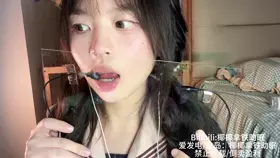 _椰椰拿铁单独付费高清无水印_轻语玻璃板果酱天平领夹麦版-boKE