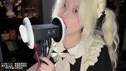 椰椰拿铁-女仆系列：由远及近的👅耳.-boKE